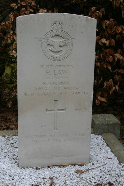 Commonwealth War Graves General Cemetery Haren #2