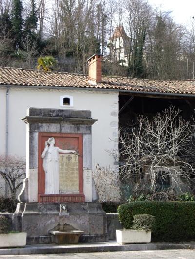 War Memorial Prat-Bonrepaux