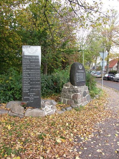 War Memorial Mueß #1