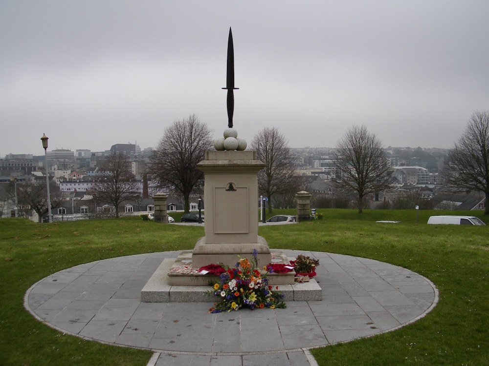 Monument 29/95 Commando Regiments Royal Artillery #1