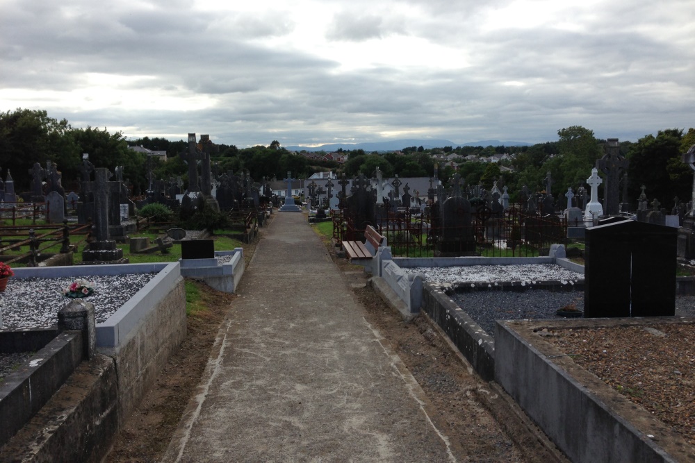 Oorlogsgraven van het Gemenebest St. Mary Catholic Churchyard #1