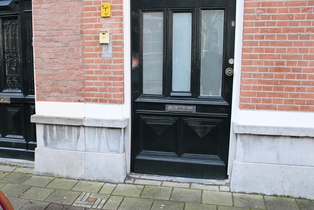 Stumbling Stone Emmastraat 1b #2