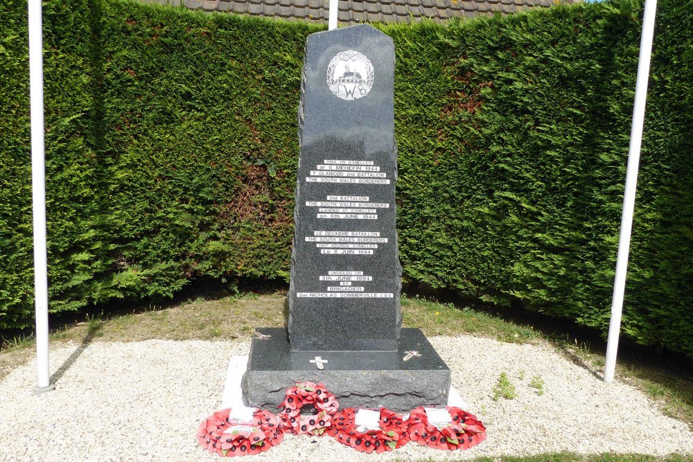 Memorial South Wales Borderers #1