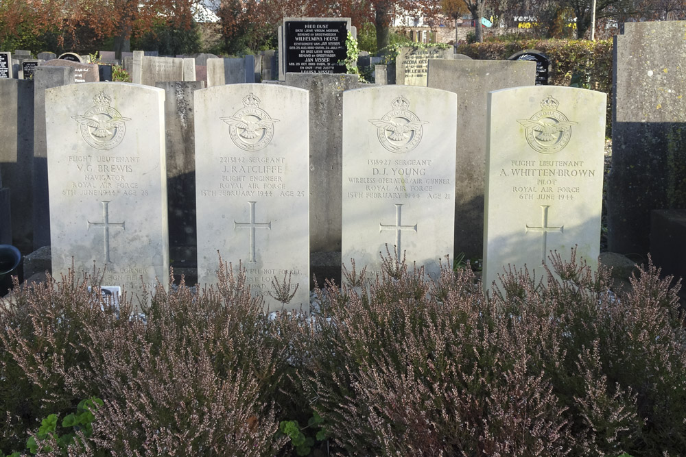 Commonwealth War Graves Old General Cemetery Hoorn #2