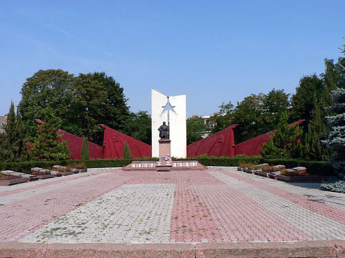 Soviet War Cemetery Khotyn #1