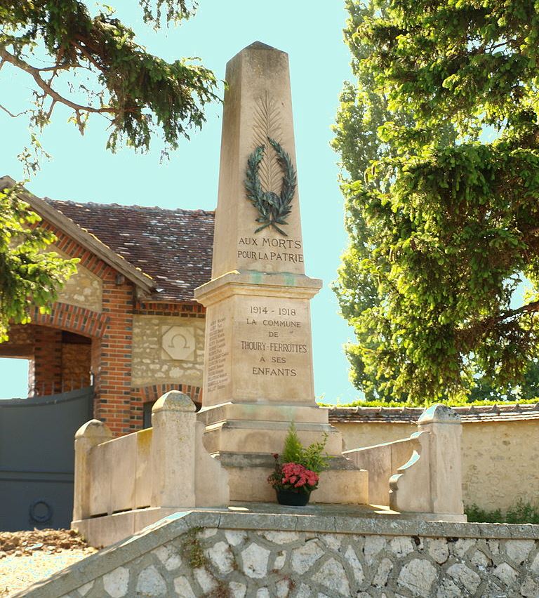 War Memorial Thoury-Férottes #1