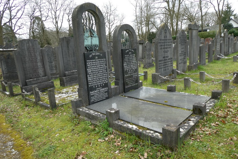 Jewish Cemetery Berkenheuveldreef Vught #5