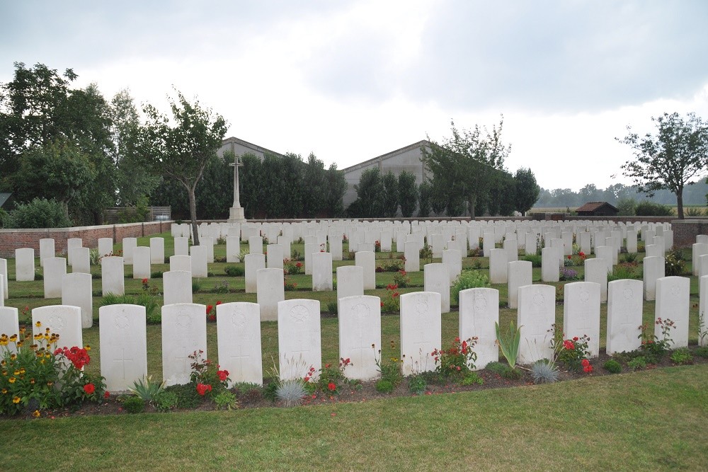 Commonwealth War Cemetery Voormezeele Enclosures No.1 & No.2 #3