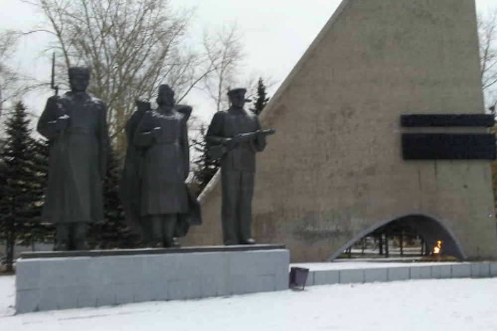 Monument Overwinning Arkhangelsk #2