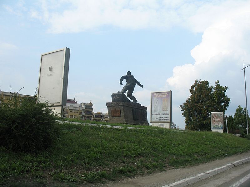 Monument Omgekomen Partizanen Ljig #1