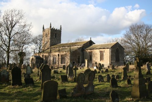 Commonwealth War Graves Holy Trinity Churchyard