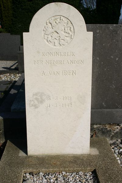 Dutch War Grave Veelerveen #3
