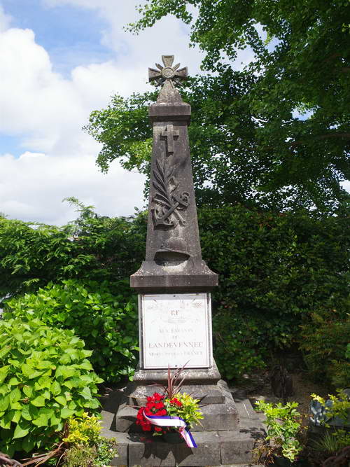 War Memorial Landevennec