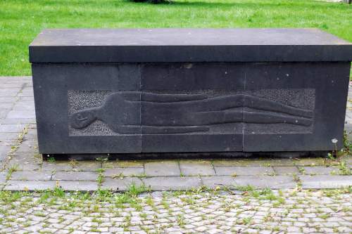 Oorlogsmonument Bonn Pützchen #5