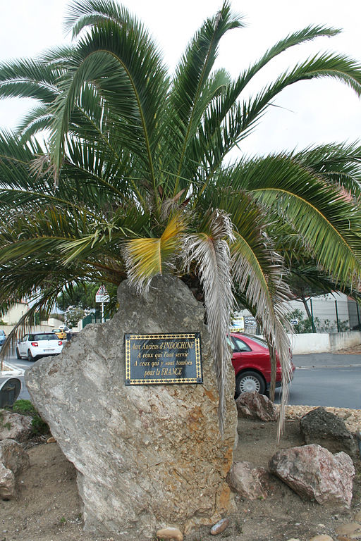 Indochina War Memorial Mze #1