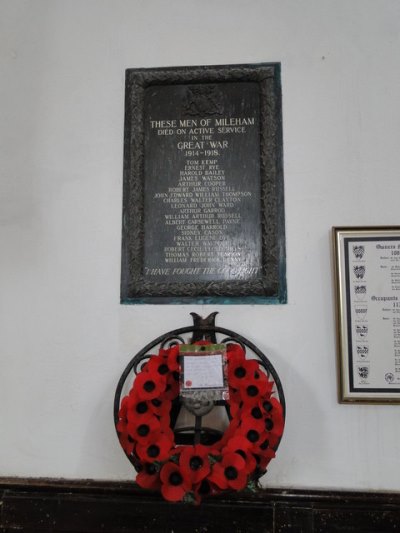 Oorlogsmonument Mileham Church #1