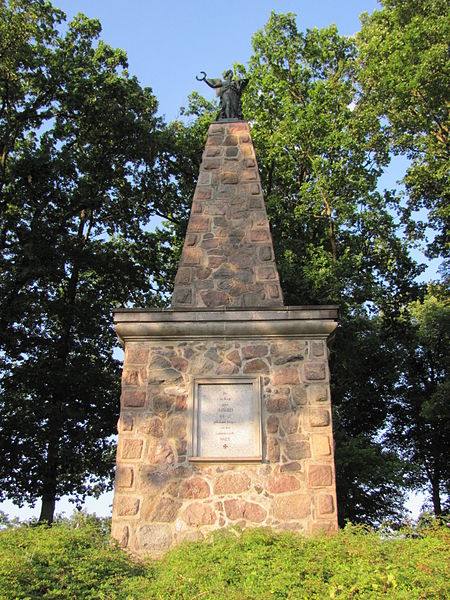 Monument Frans-Duitse Oorlog Waren (Mritz) #1