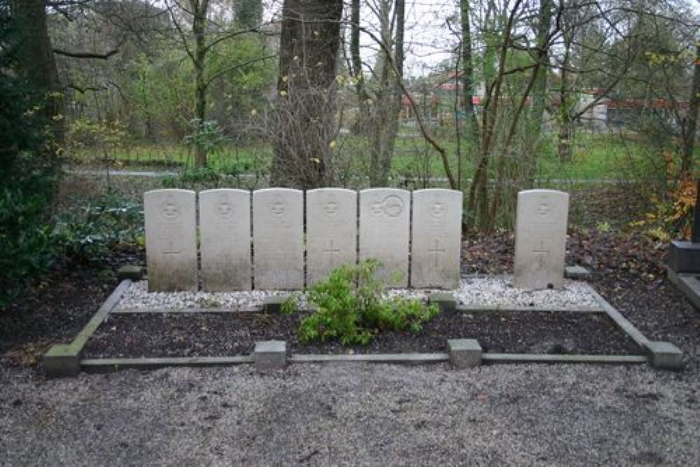 Commonwealth War Graves Cemetery Esserveld #1