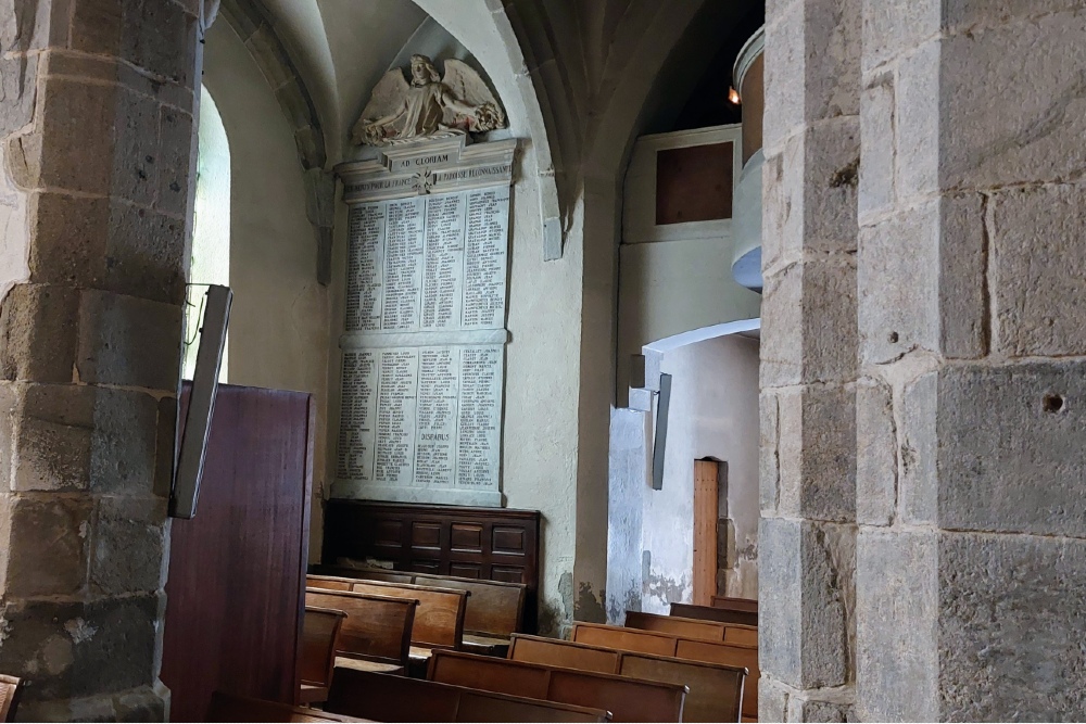 War Memorial Église Saint-Michel de Chazelles-sur-Lyon #5