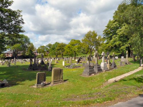 Commonwealth War Graves Hyde Borough Cemetery #1