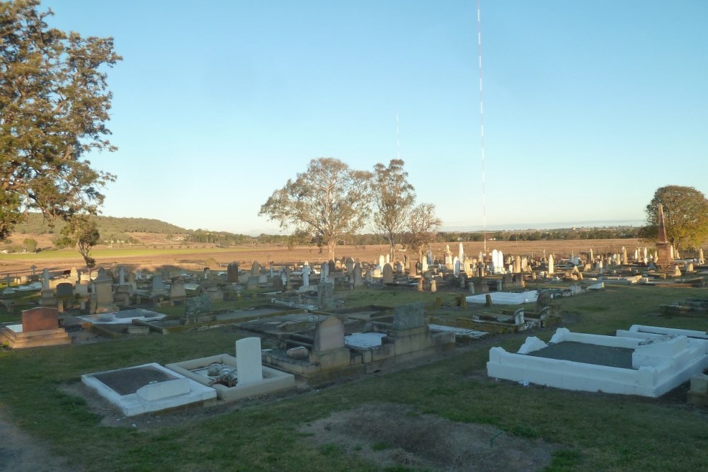 Commonwealth War Graves Allora General Cemetery