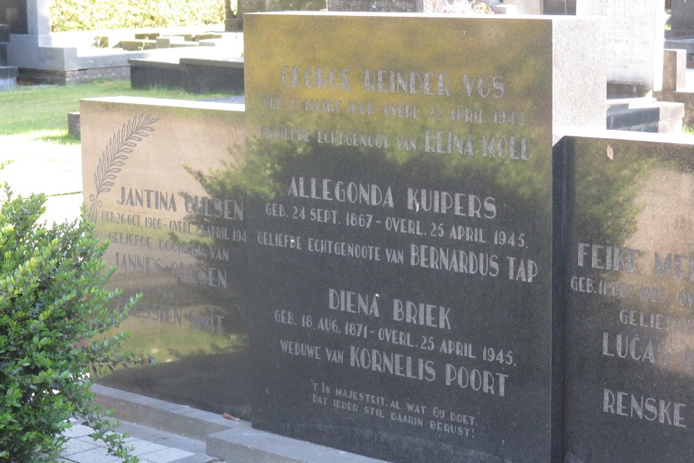 Dutch War Graves General Cemetery Delfzijl #3