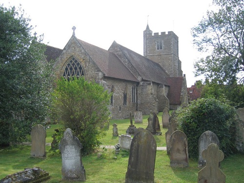 Commonwealth War Graves All Saints Churchyard