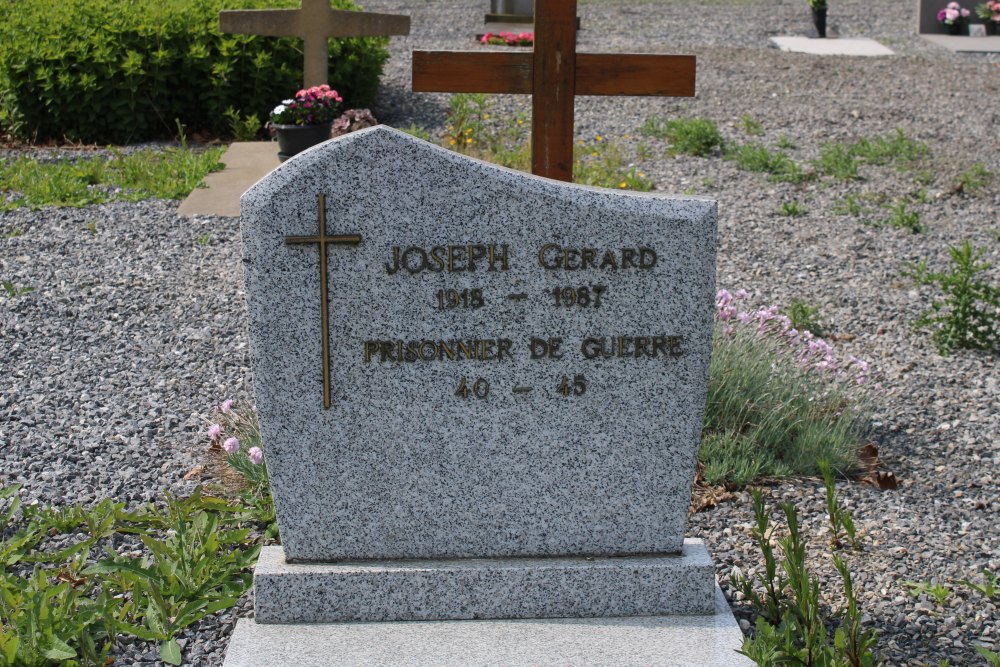Belgian Graves Veterans Mont-Sainte-Geneviève #5