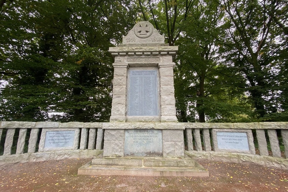 Oorlogsmonument Berge