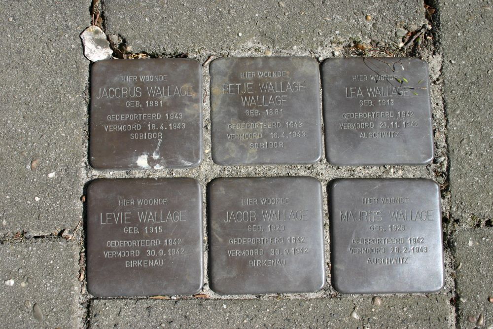 Stolpersteine Schoolstraat 8