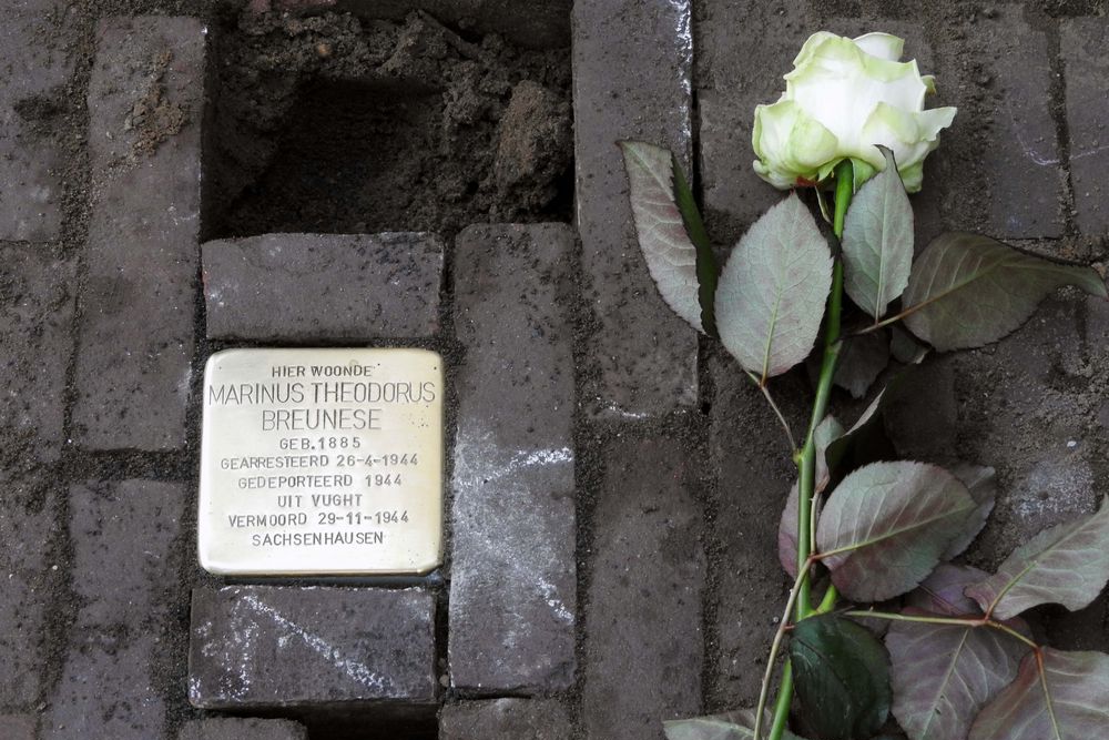 Stolperstein Dorp 3 (nu Brink 4) #2