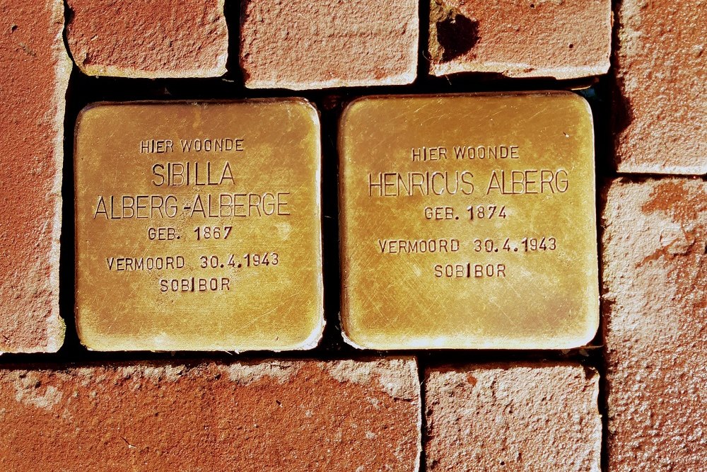 Stolpersteine Gravenstraat 7