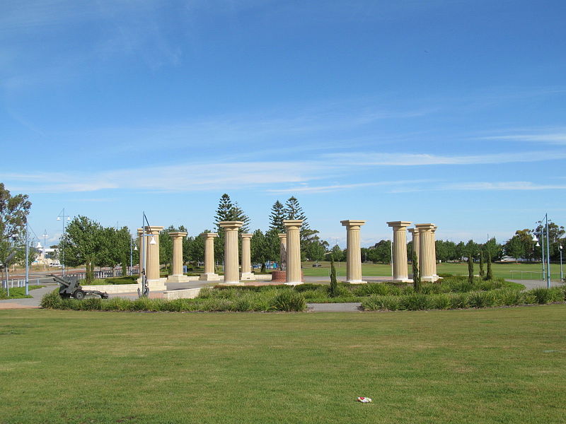 Oorlogsmonument Rockingham District #1