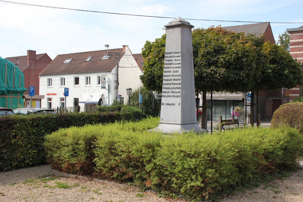 Oorlogsmonument Lasne #2