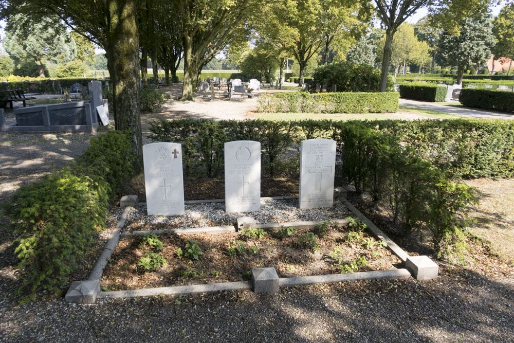 Commonwealth War Graves General Cemetery Otterlo #5