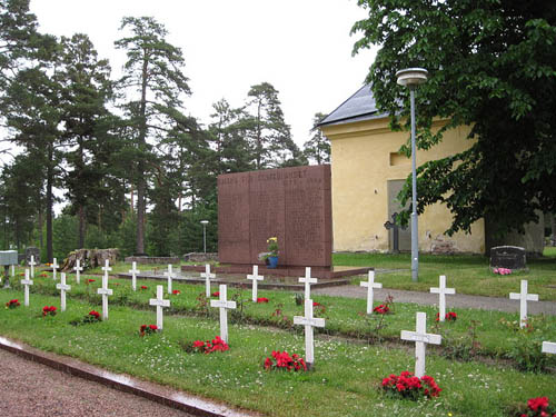 Finnish War Graves Dragsfjrd #1