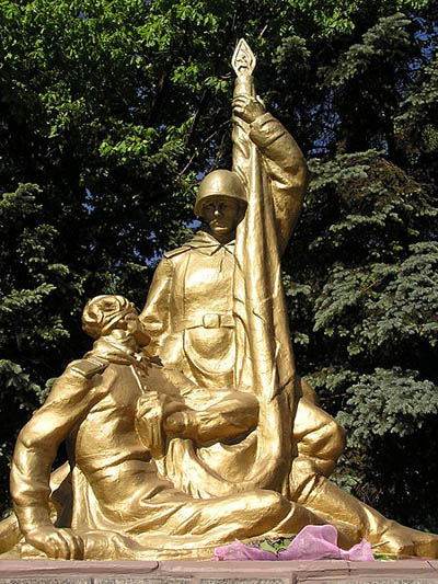 Massagraf Sovjet Soldaten Donetsk #1