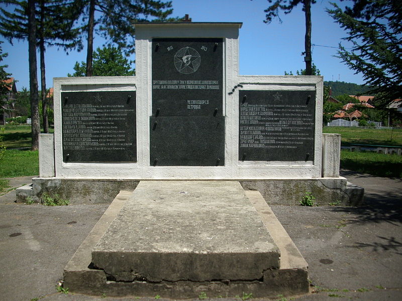 Memorial Killed Partisans Petrovac na Mlavi #1