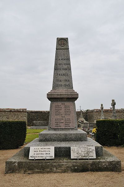 Oorlogsmonument Dadonville #1