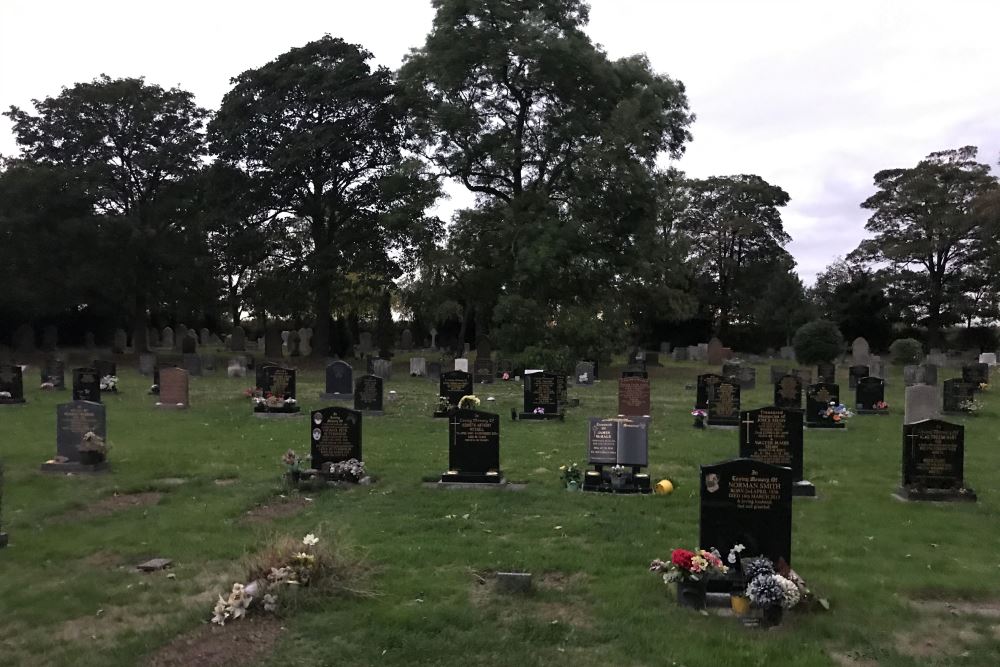 Commonwealth War Graves St. Barnabas Church Burial Ground