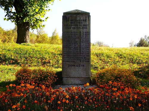 Oorlogsmonument Stenz #1