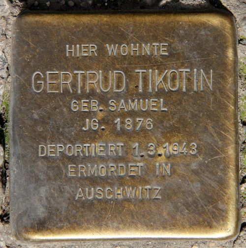 Stolperstein Sanderstraße 28