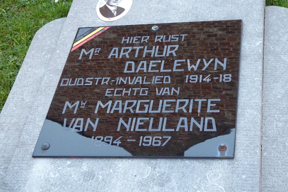 Belgische Graven Oudstrijders Mendonk #5