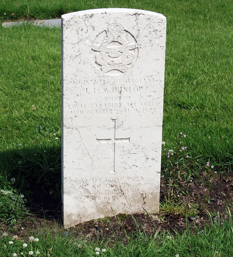 Commonwealth War Graves Stevenston New Street Cemetery #1