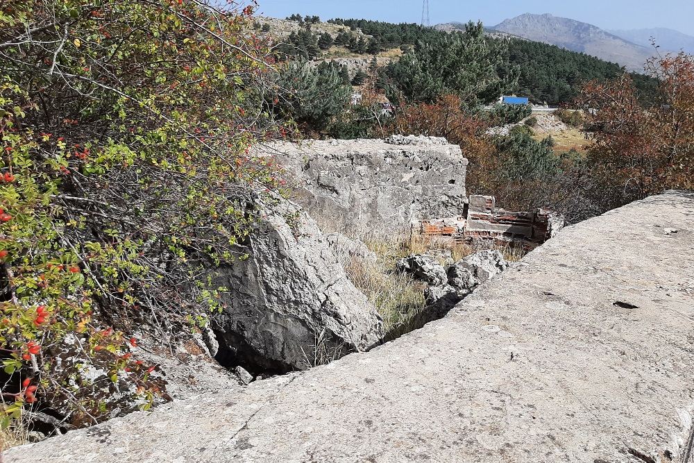 Remains Bunker Spanish Civil War Alto del León #3