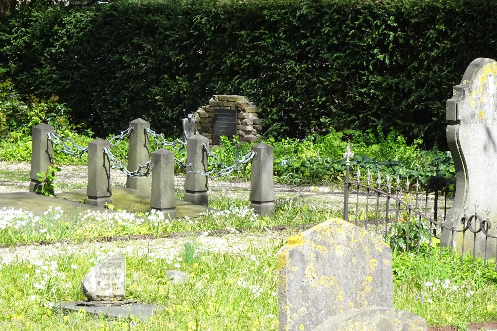 Dutch War Graves General Cemetery Voorburg #4