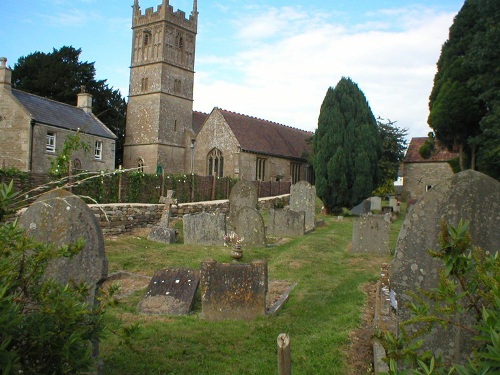 Commonwealth War Grave St Margaret Churchyard