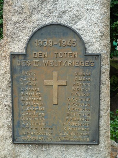 War Memorial Silstedt #4