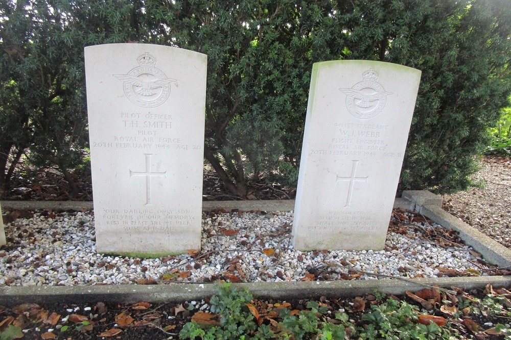 Commonwealth War Graves General Cemetery Steenwijk #4