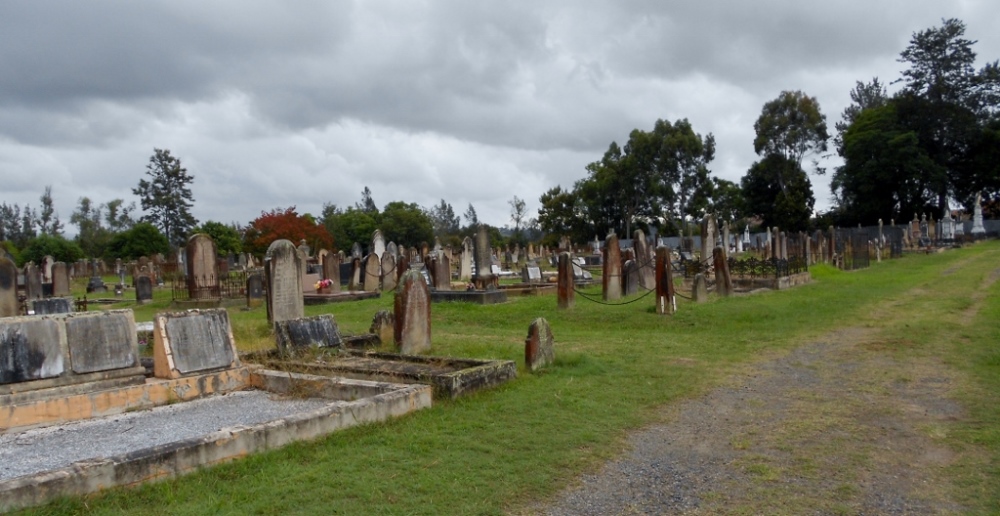 Commonwealth War Graves St. Peter Anglican Cemetery